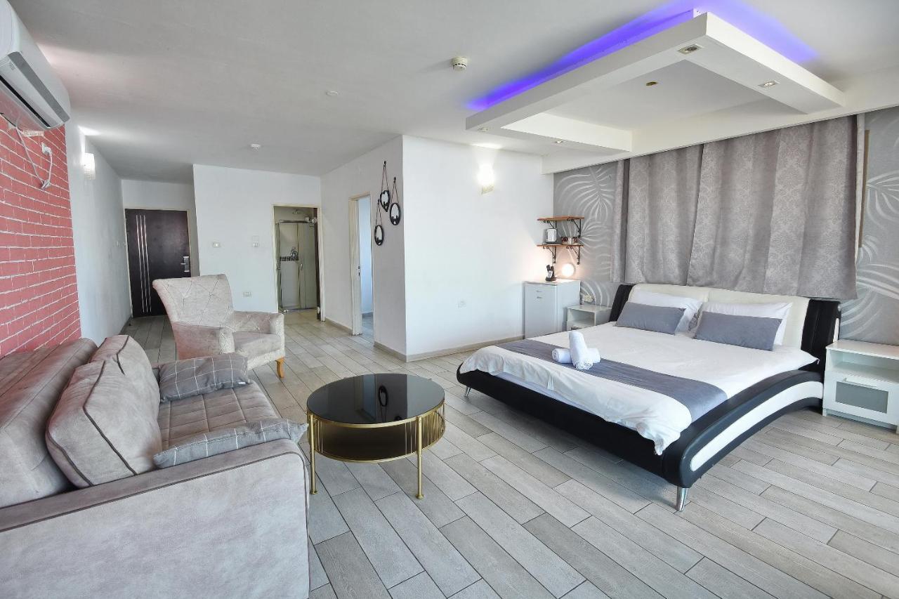 Nofim Suites ทิเบเรียส ภายนอก รูปภาพ