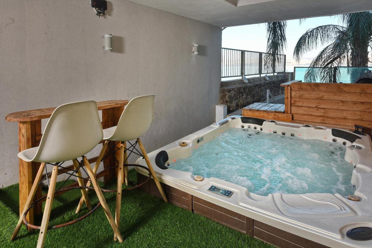 Nofim Suites ทิเบเรียส ภายนอก รูปภาพ