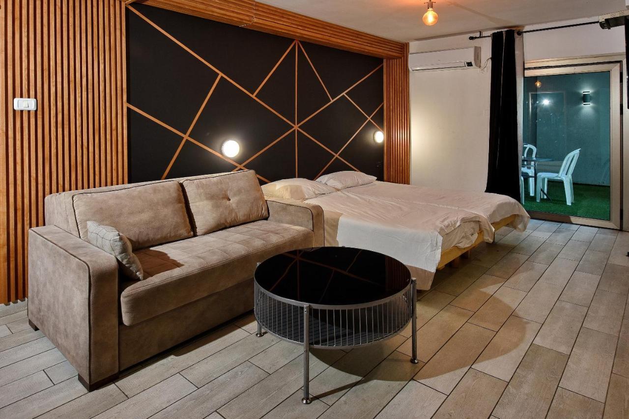 Nofim Suites ทิเบเรียส ภายนอก รูปภาพ